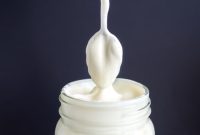 Creamy Keto Yogurt Recipe for Low-Carb Diets