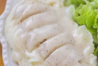 Rich Homemade Chicken Gravy from Scratch