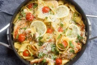 Lemony Chicken Piccata Pasta with White Wine Sauce