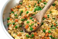 Cauliflower Fried Rice with Garlic and Vegetables