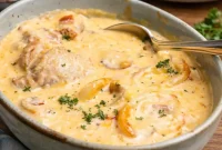 Copycat Red Lobster Clam Chowder Recipe