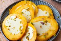 Stuffed Mango Kulfi Recipe: Creamy Indian Dessert