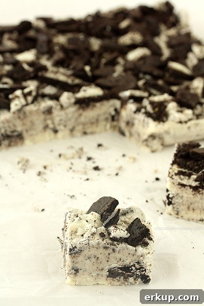 Oreo Fudge Recipe: No-Bake Cookies and Cream Squares 3 Oreo Fudge