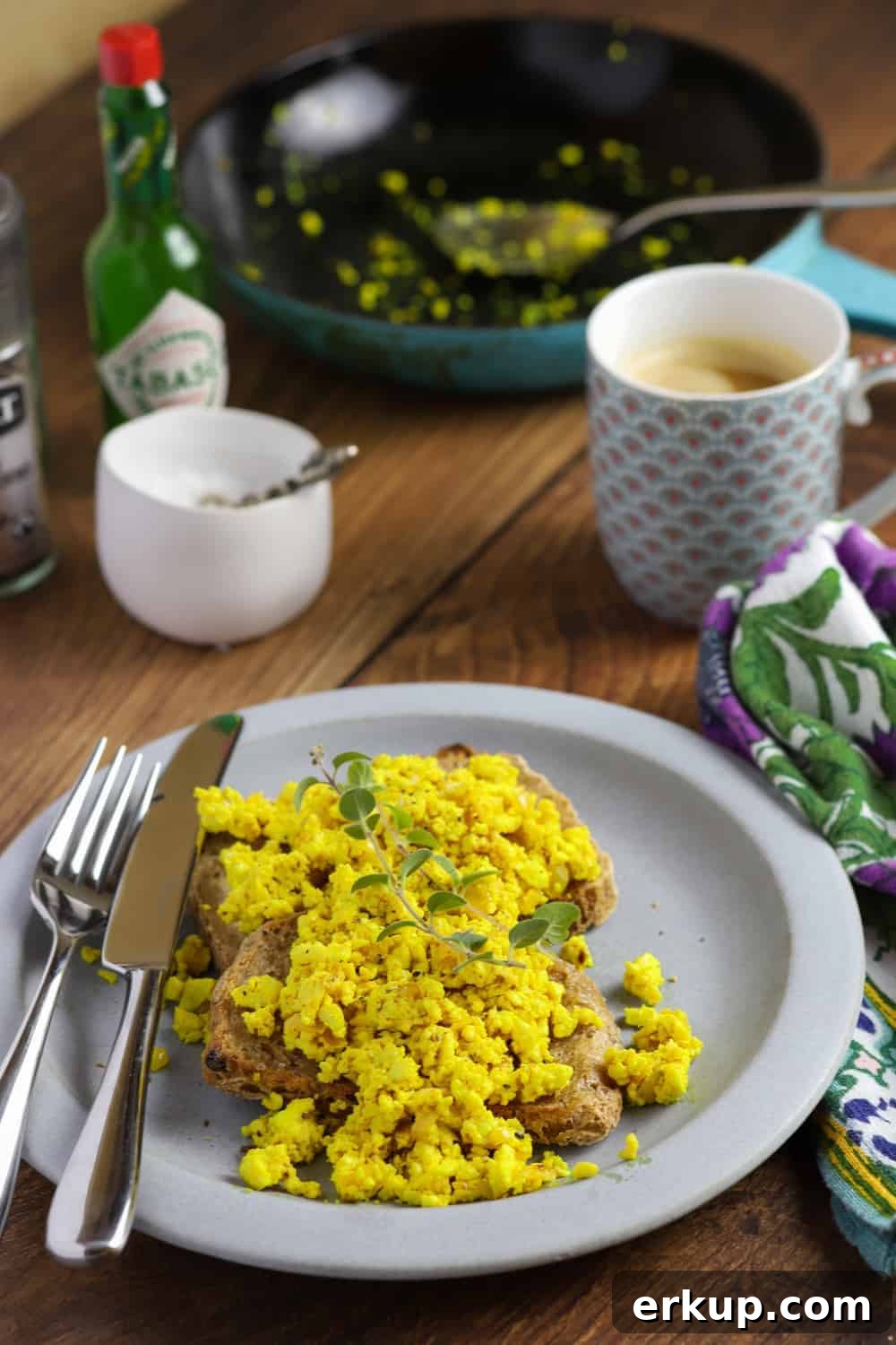 Vegan Tofu Scramble Recipe That Tastes Like Eggs 3 Pinterest graphic showing Tofu Scramble (vegan and gluten-free)