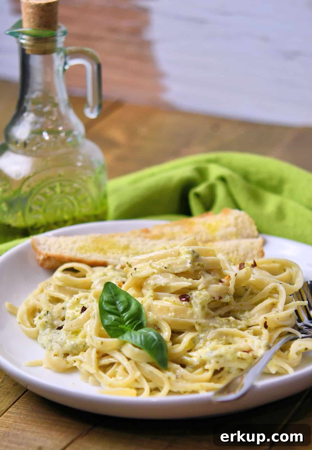 Zucchini Pasta Sauce Recipe with Garlic and Basil 2 24Bite: Zucchini Pasta Sauce Recipe by Christian Guzman