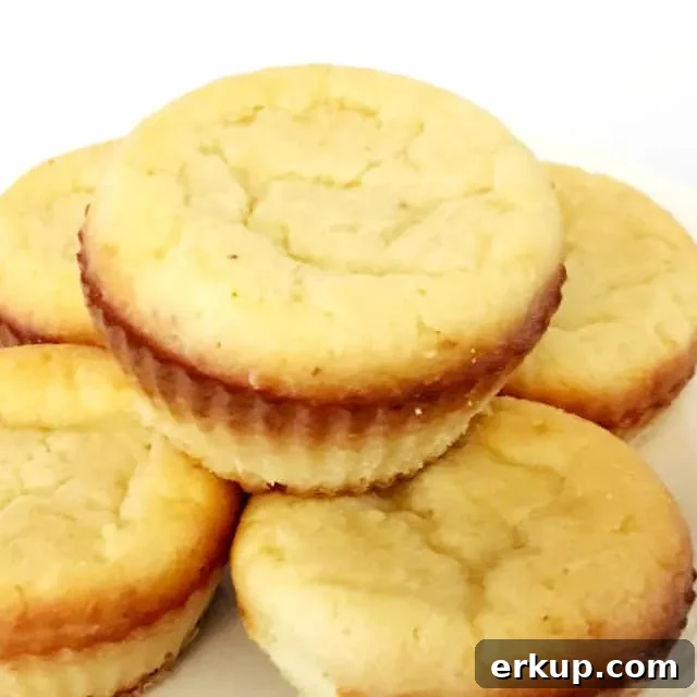 Cinnamon muffins decorative