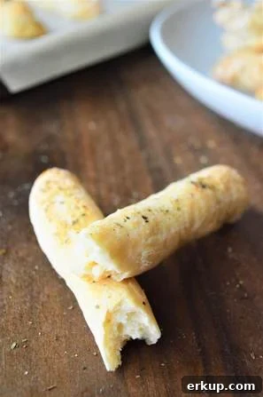 2 ingredient dough breadsticks listed in Weight Watchers low point snacks.