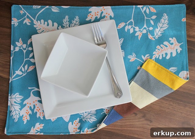 DIY Reversible Placemat: Step-by-Step Sewing Tutorial 12 plate on placemat