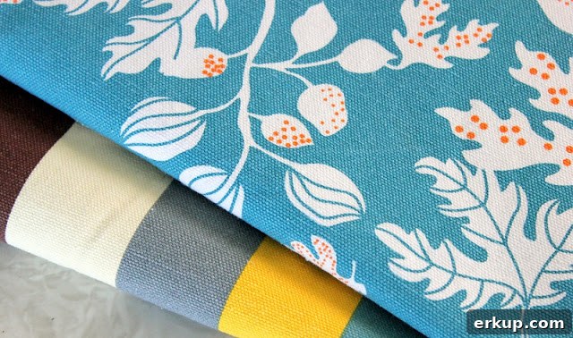 DIY Reversible Placemat: Step-by-Step Sewing Tutorial 4 home decor fabric