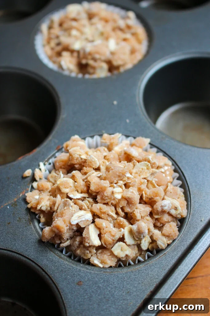 Golden muffin tops with streusel