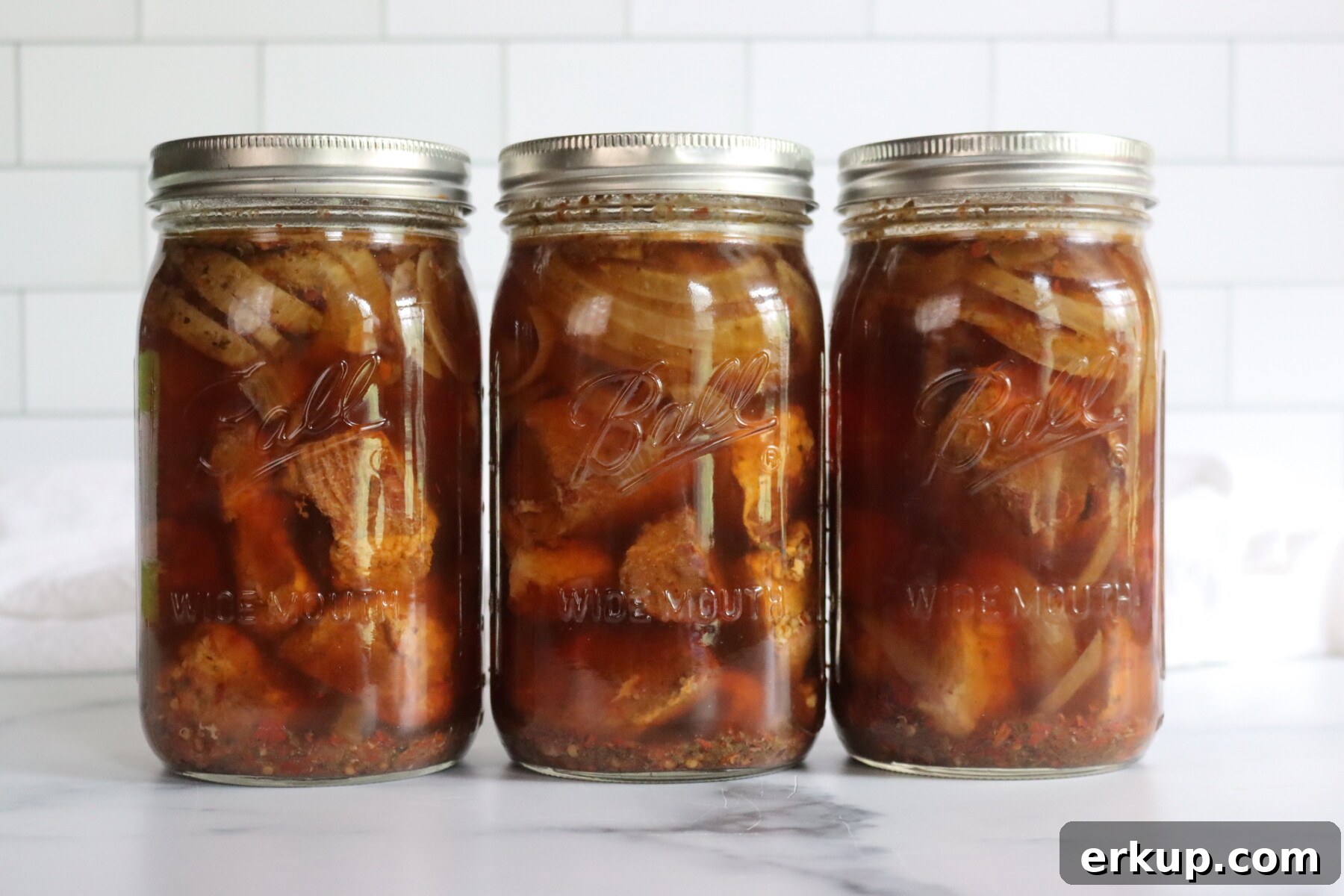 Canning Roast Pork in Spicy Broth