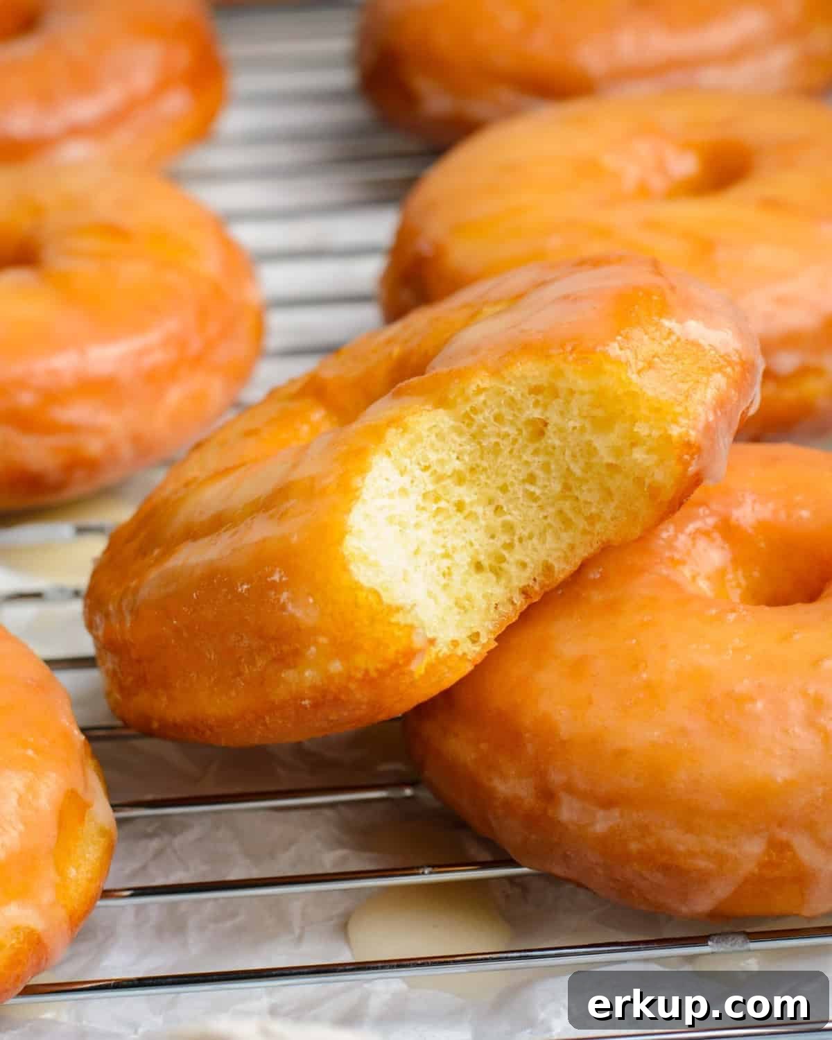Cinnamon Sugar Donuts Recipe From Scratch 15 Krispy Kreme Donuts (Copycat Recipe)