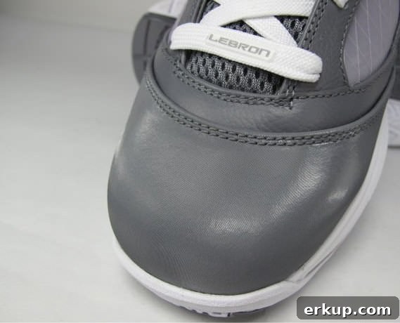 Nike LeBron VII Air Max in Cool Grey and White 6 Nike Air Max LeBron VII