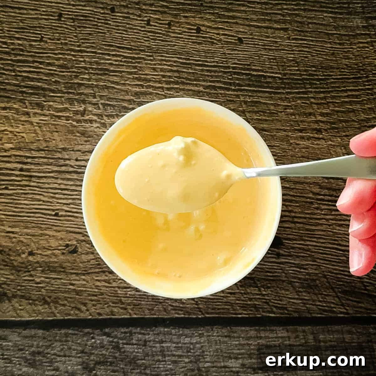 Fully mixed smashburger sauce in a white bowl, ready to chill or serve.