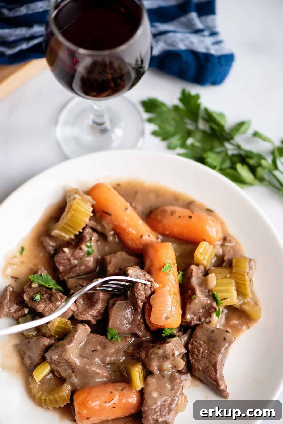Crock pot pot roast with gravy